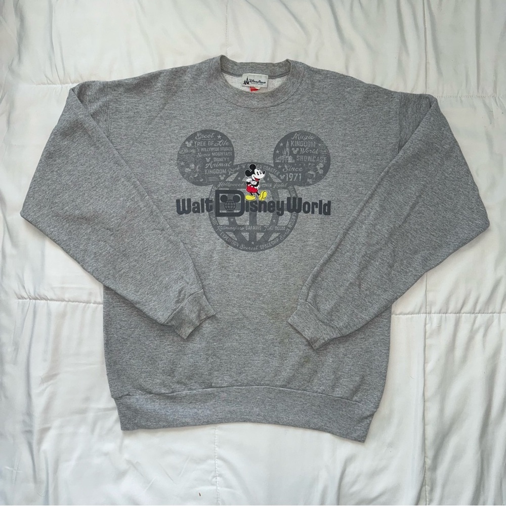 Walt Disney World Gray Sweatshirt